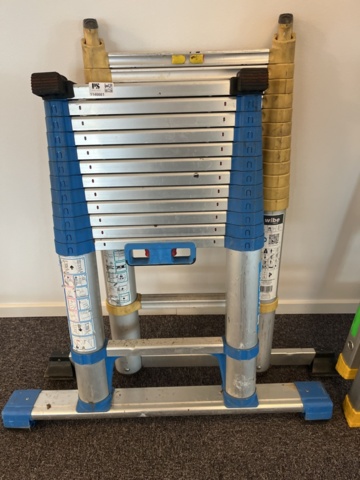 1146661-2 2 stycken Teleskop stegar Zarges / Vibe