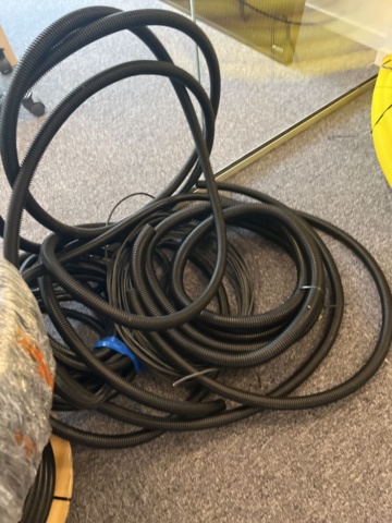 1146667-15 Part with cabling, flex pipe