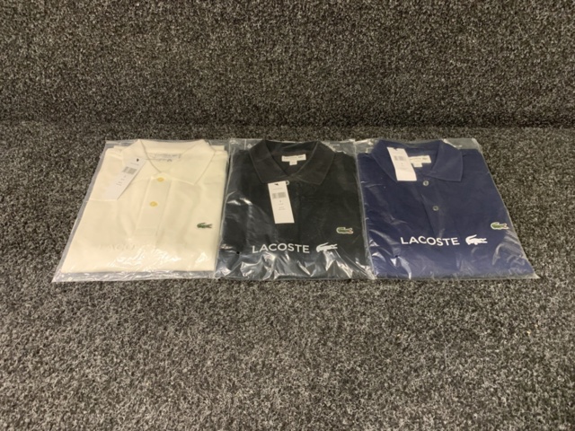 1128692-2 3 polo shirts Lacoste, Size S