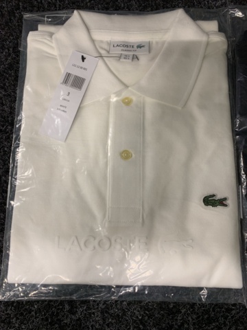 1128692-3 3 polo shirts Lacoste, Size S