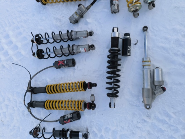 1128895-3 Stötdämpare för skoter