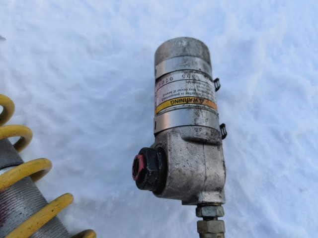 1128895-7 Stötdämpare för skoter