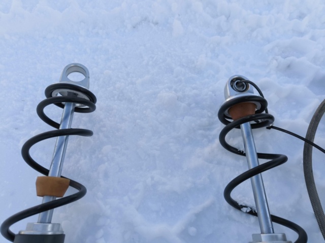 1128895-16 Stötdämpare för skoter