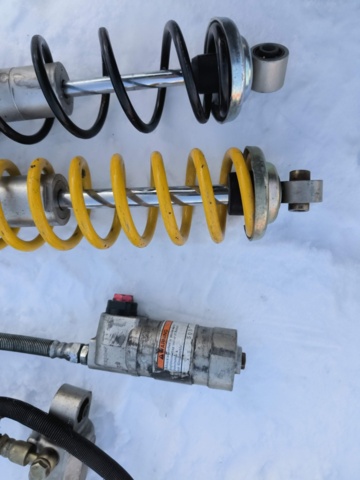 1128895-26 Stötdämpare för skoter