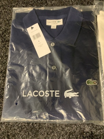 1128704-3 3 polo shirts Lacoste, Size M