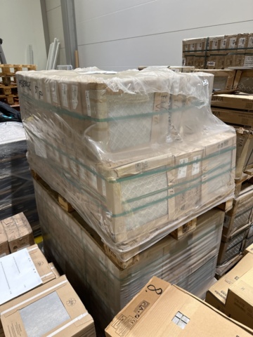 1165316-3 Tile/Granite ceramic Dotti Light Gray Matt - 30x30 -Approx 60 pack