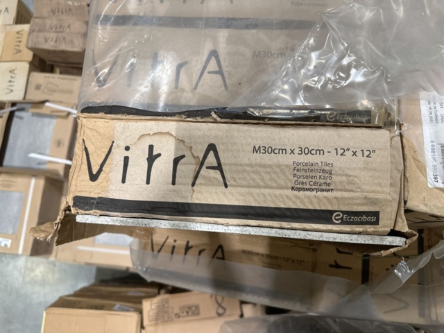 1165316-11 Tile/Granite ceramic Dotti Light Gray Matt - 30x30 -Approx 60 pack