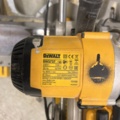 1001340-3 Cut & miter saw with saw table - DeWalt