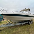 1144027-1 Bayliner Capri 2352 LX, With boat trailer