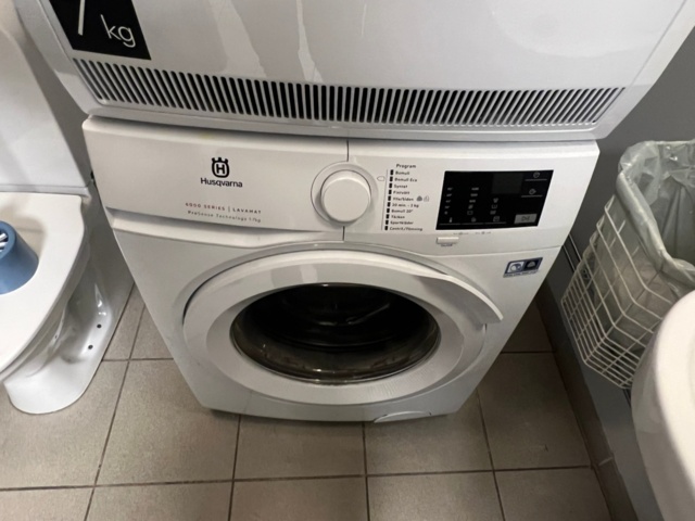 1164092-5 Washing machine and dryer Husqvarna 6000 Series