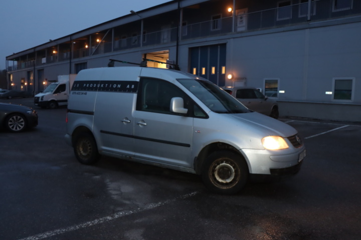 1164614-2 Volkswagen Caddy Van 1.9 TDI -10