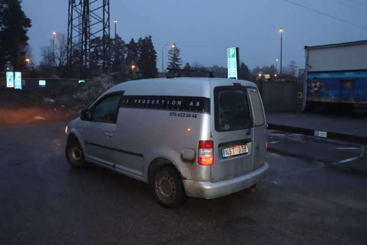 1164614-5 Volkswagen Caddy Van 1.9 TDI -10