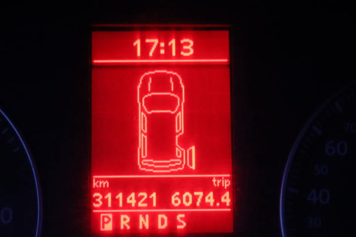 1164614-16 Volkswagen Caddy Van 1.9 TDI -10