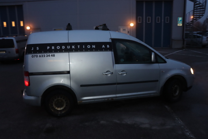 1164614-24 Volkswagen Caddy Van 1.9 TDI -10