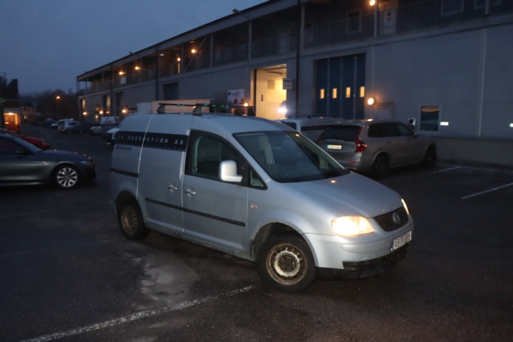 1164614-27 Volkswagen Caddy Van 1.9 TDI -10