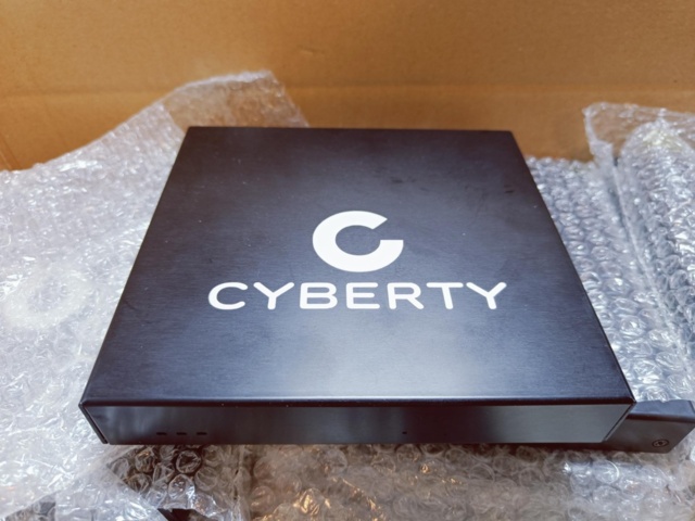 1128946-1 Router / Brandvägg Cyberty Kyra