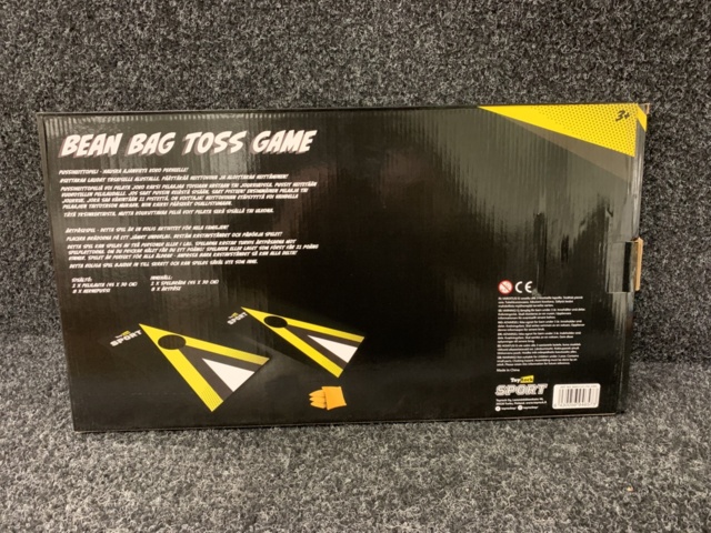 1165565-3 Darttavla, Bean bag toss game & Kasta ring