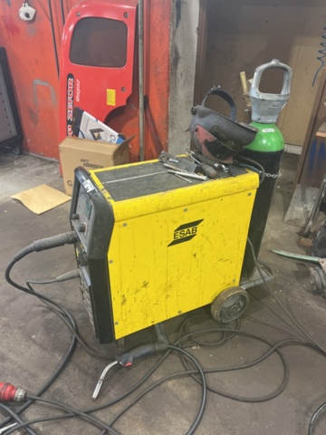 1164124-1 MIG Welding on wheels - ESAB Origo MIG C280 PRO