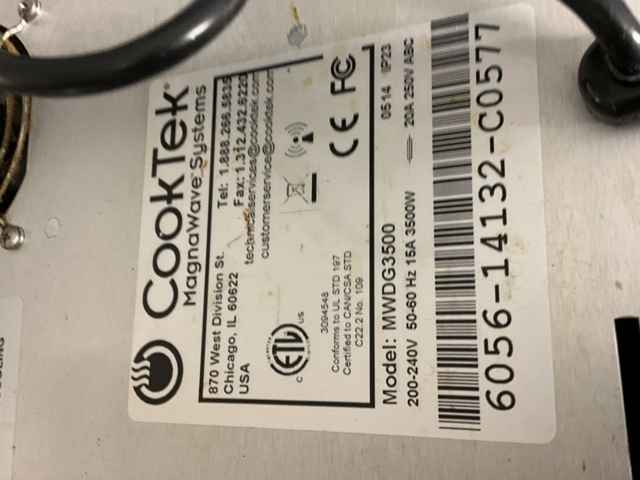 1121022-9 Induction wok with 2 pans CookTek