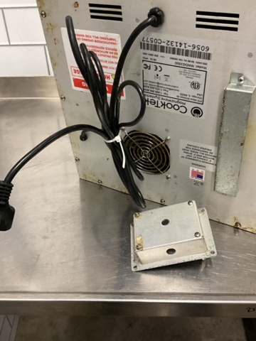 1121022-10 Induction wok with 2 pans CookTek