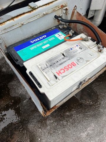 1164044-14 Veteran truck converted to EPA tractor - VOLVO - 1963