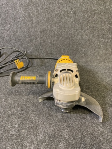 1166605-2 Angle grinder DeWalt DWE4599-QS