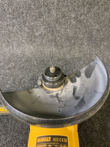 1166605-6 Angle grinder DeWalt DWE4599-QS