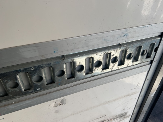 1068623-37 Van Iveco Daily 65C18 3.0 HPT - 2009