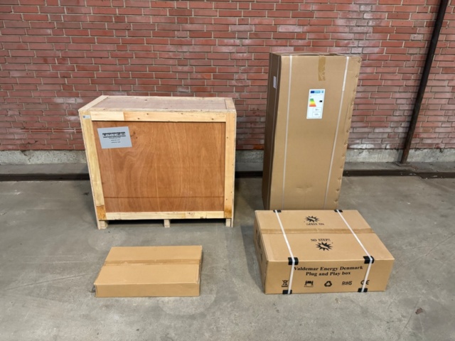 1164807-10 Air-water heat pump Valdemar 8.4 kW incl. Plug 'n Play module & hot water tank