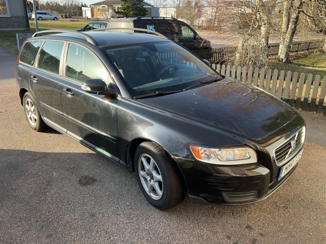 1121028-4 Volvo V50 1.8 Flexifuel - 2008 Repair item