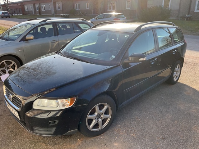 1121028-1 Volvo V50 1.8 Flexifuel - 2008 Repair item