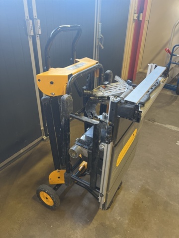 1164170-3 Table saw on wheels - DeWalt DWE7492 -QS