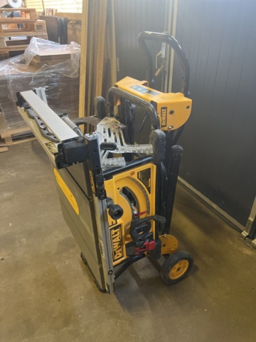 1164170-1 Table saw on wheels - DeWalt DWE7492 -QS