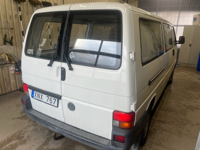 1166114-8 Volkswagen Transporter 2.4 D syncro (4WD) 1996