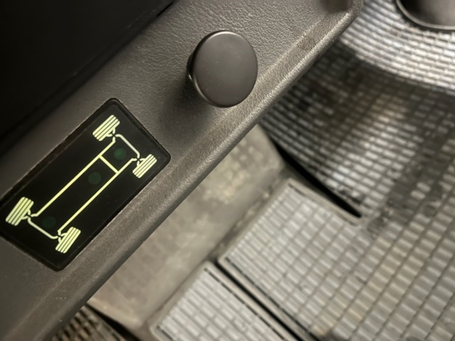 1166114-27 Volkswagen Transporter 2.4 D syncro (4WD) 1996