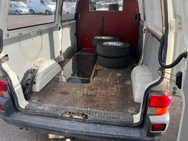 1166114-29 Volkswagen Transporter 2.4 D syncro (4WD) 1996