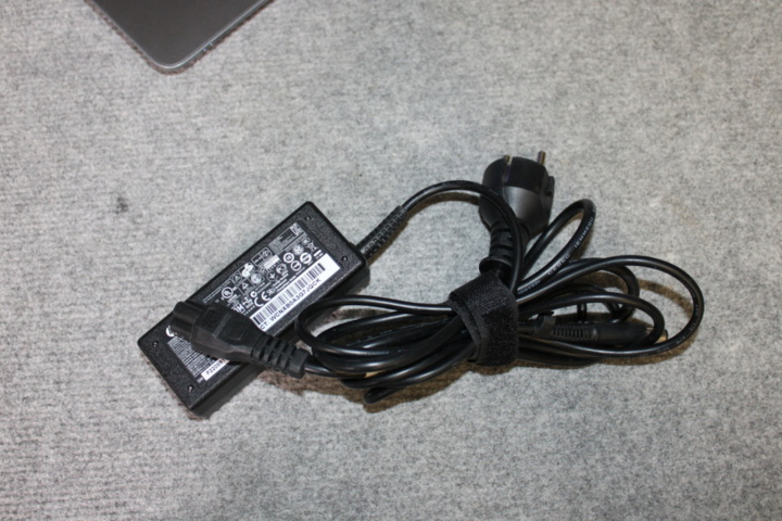 1055102-6 Laptop, HP ProBook 2015