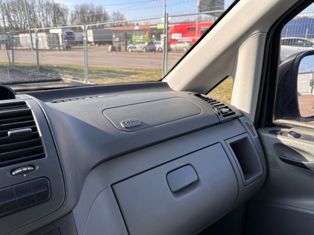 1144032-24 Mercedes-Benz Vito 109 CDI 2.7t - 2007