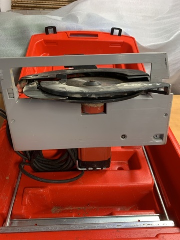 1136442-3 Hand circular saw HILTI WSC 85