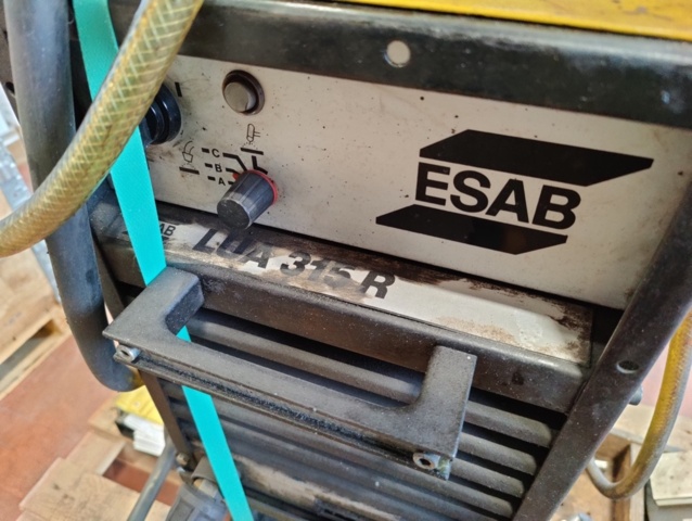 1167726-5 Robotic welding system Esab A30A