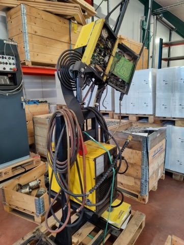 1167726-6 Robotic welding system Esab A30A