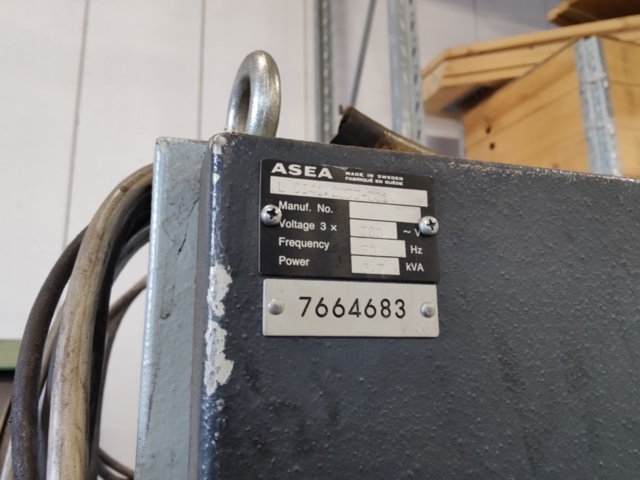 1167726-27 Robotic welding system Esab A30A