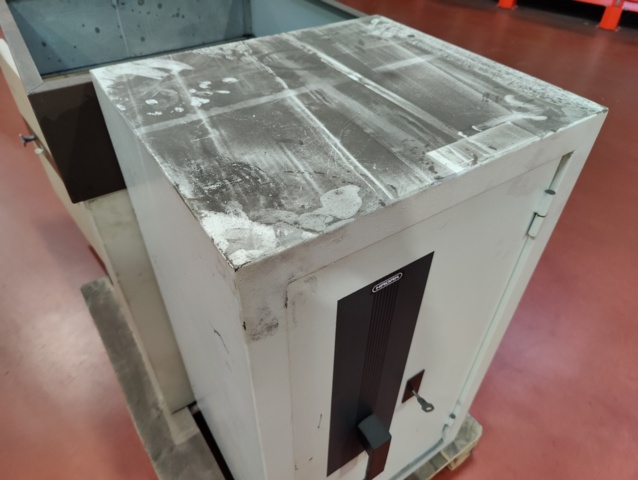 1167734-3 Safe Hadak 90000