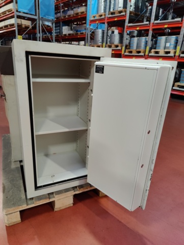 1167734-5 Safe Hadak 90000