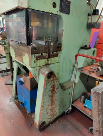 1167705-6 Press line KD