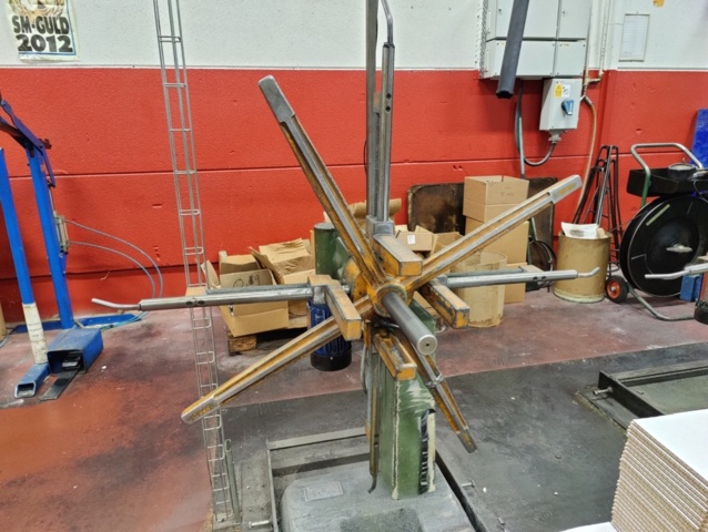 1167705-21 Press line KD