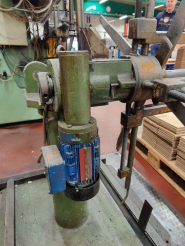 1167705-28 Press line KD