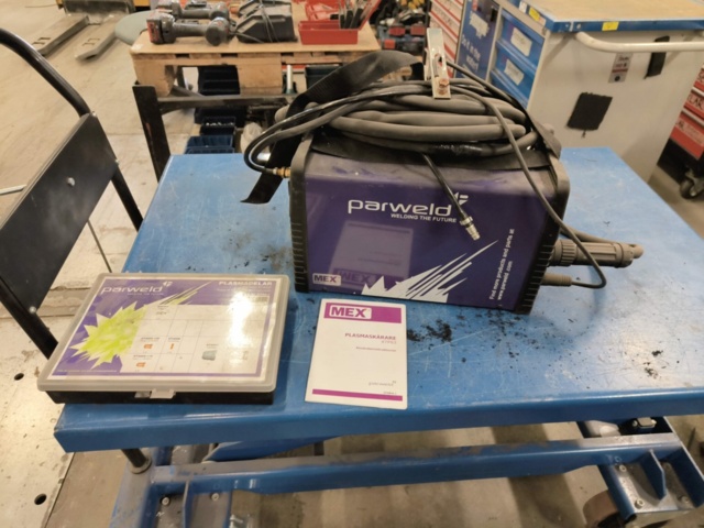 1128977-1 Plasma cutter Parweld Mex XTP63