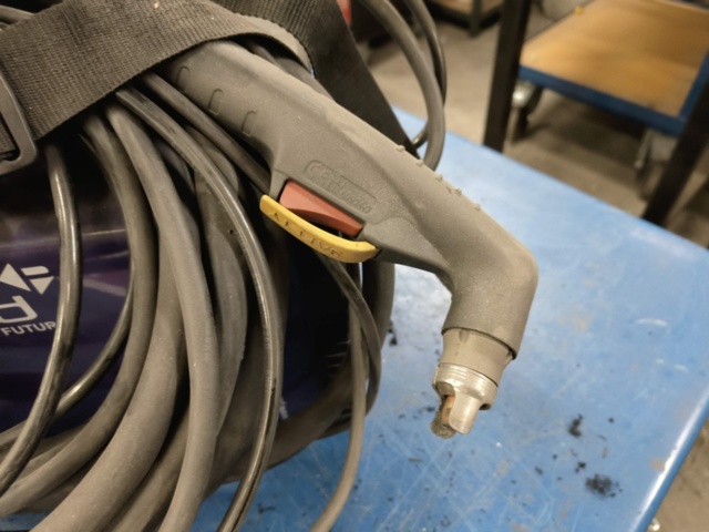 1128977-7 Plasma cutter Parweld Mex XTP63