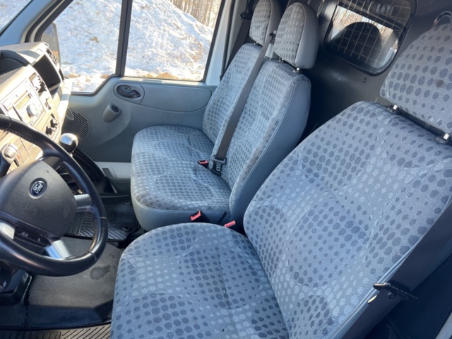 1121635-10 Ford Transit T300 2.2 TDCi - 2011